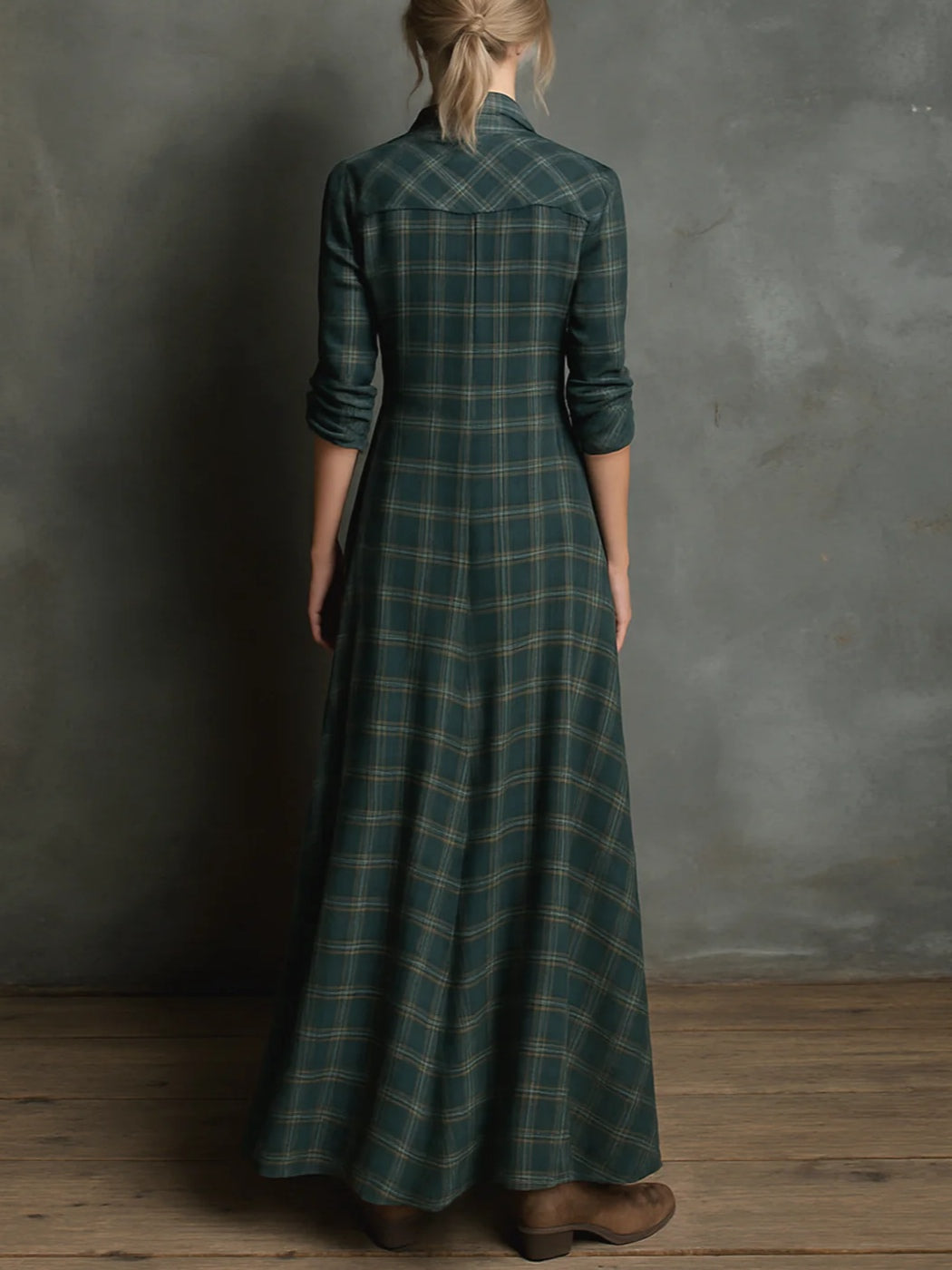 Laura | Maxi Dress with Green Checked Lapel